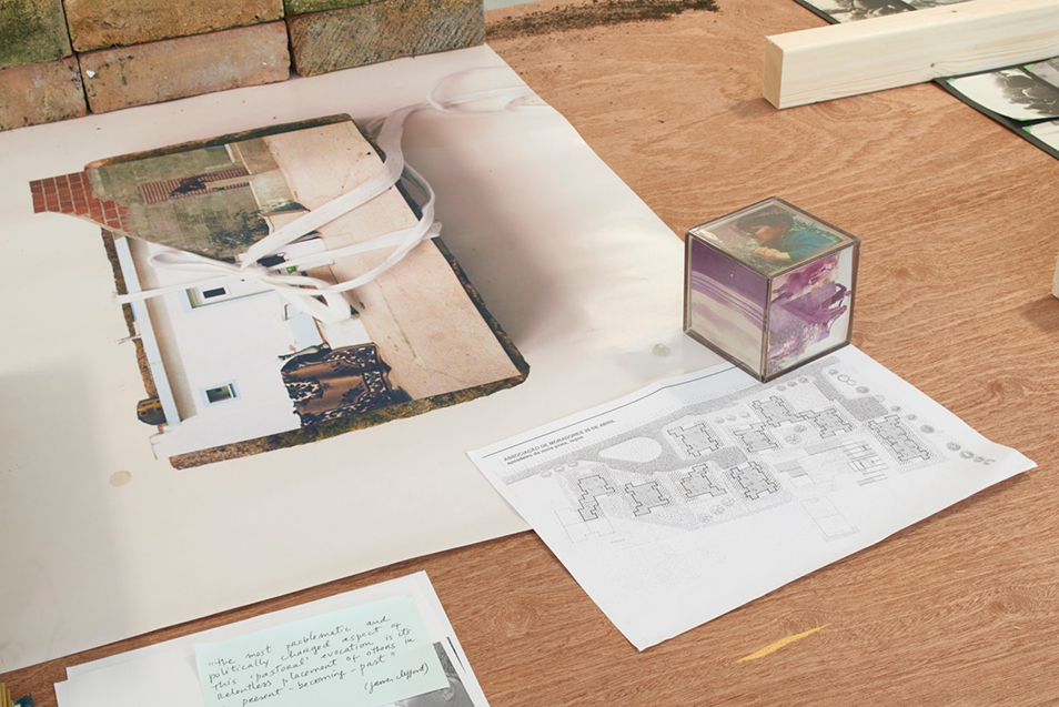 paula-roush-participatory-architectures-at-paradigm-store-exhibition-by-sylvain-deleu14